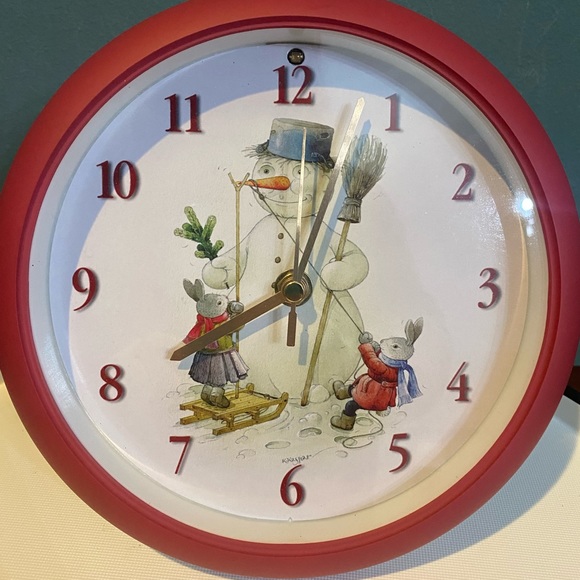 Feldstein Christmas Carol Round Wall Clock 8.5" Snowman - Plays 12 Carols - Picture 1 of 8